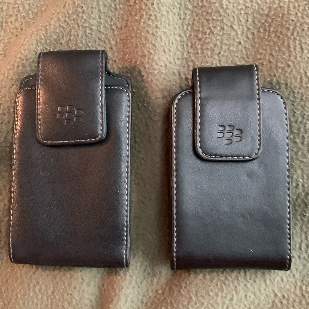 Lot of 2 BlackBerry clip on black cell phone cases.